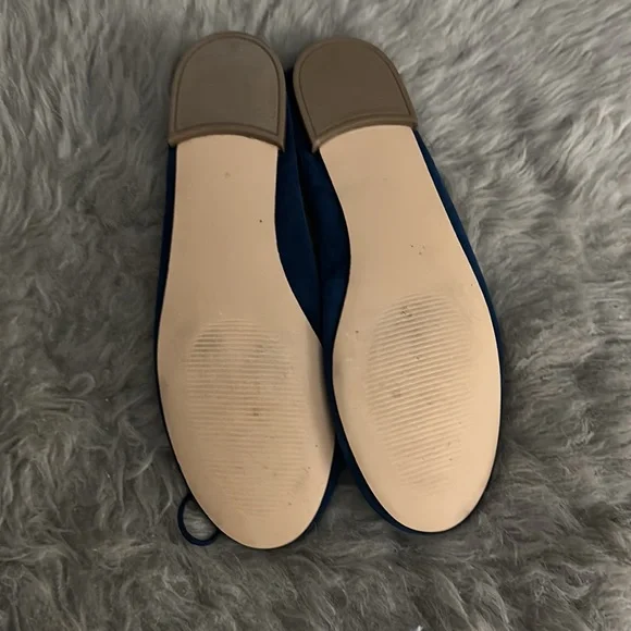 Gap flats - Picture 2 of 2